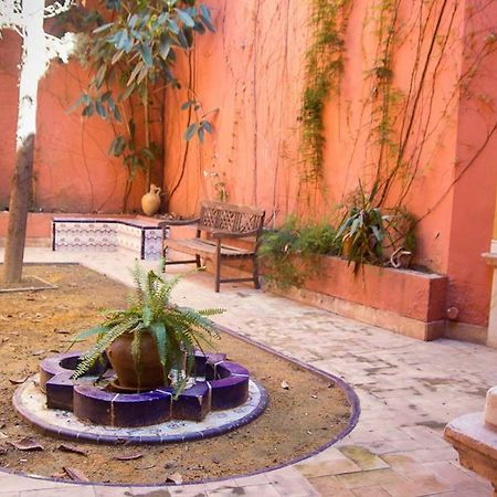 Monkeys Apartments San Isidoro Sevilla Exteriör bild